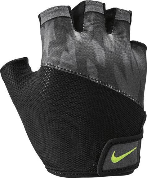 nike handschoenen welke maat